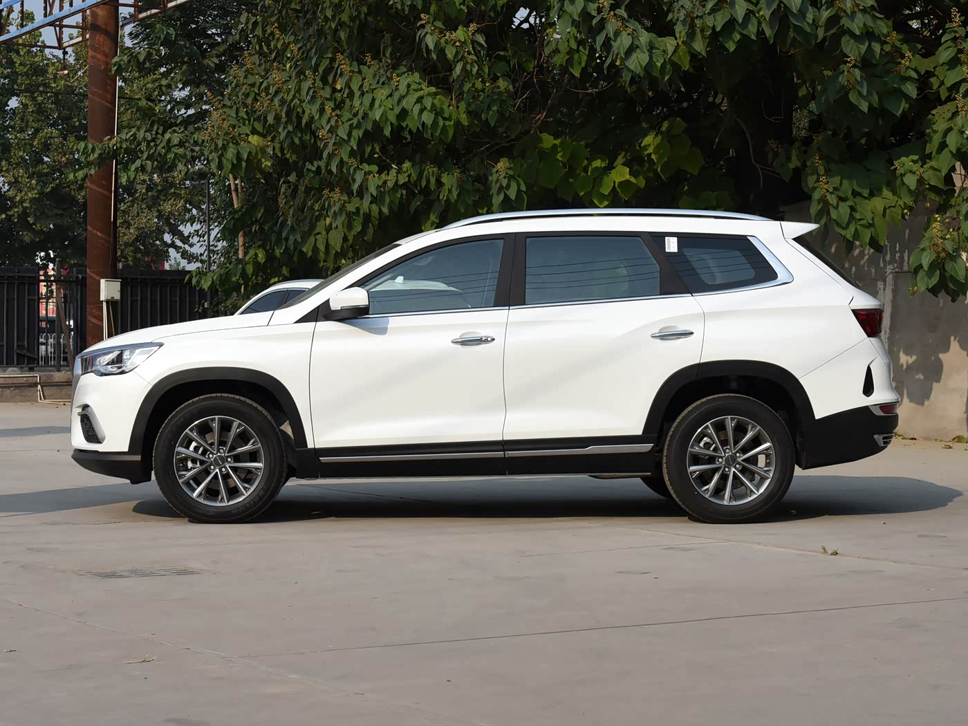 Jetour X90
