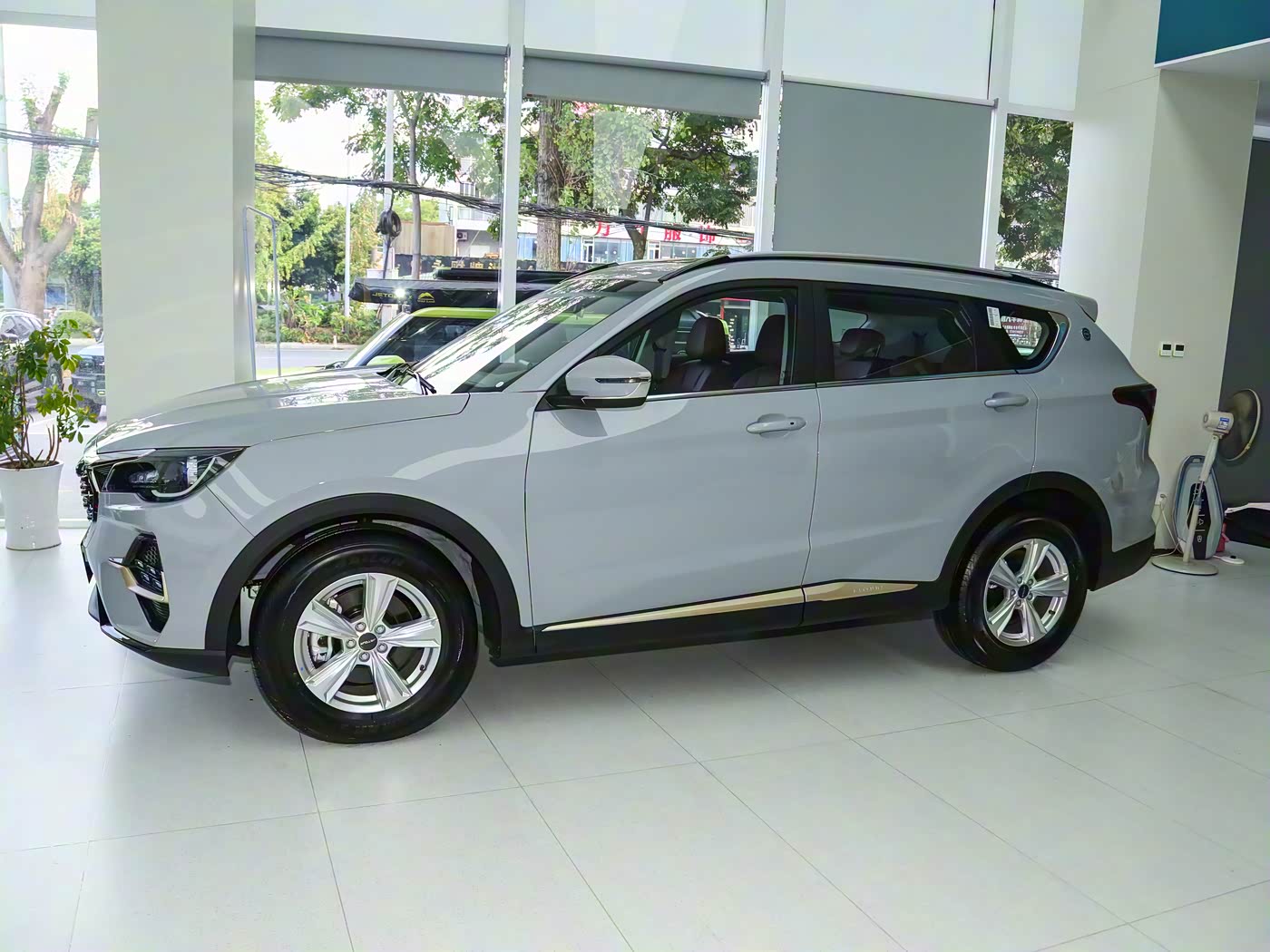 Jetour X70
