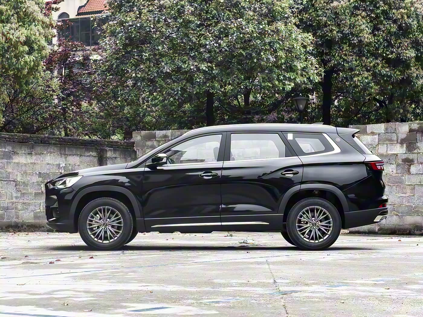 Jetour X90