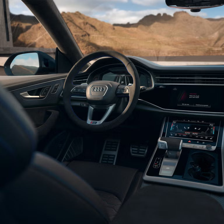 Audi RS Q8 2025