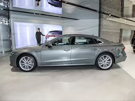 Audi A7L