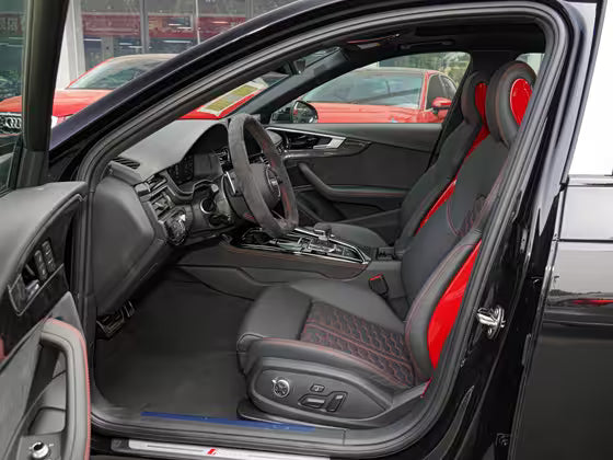 Audi RS 4 2024