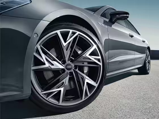 Audi A7L