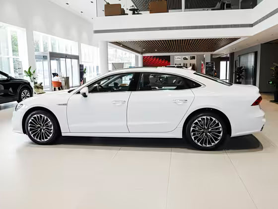 Audi A7L