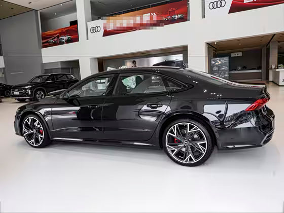 Audi A7L